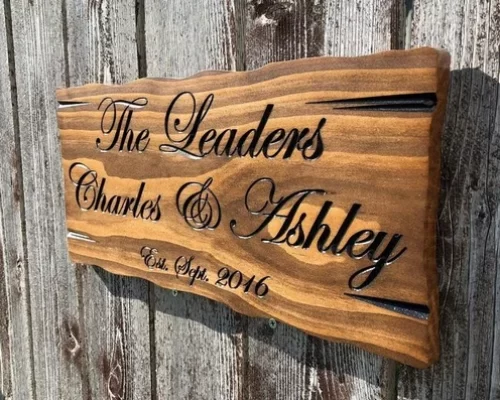 wooden-sign-board-500x500
